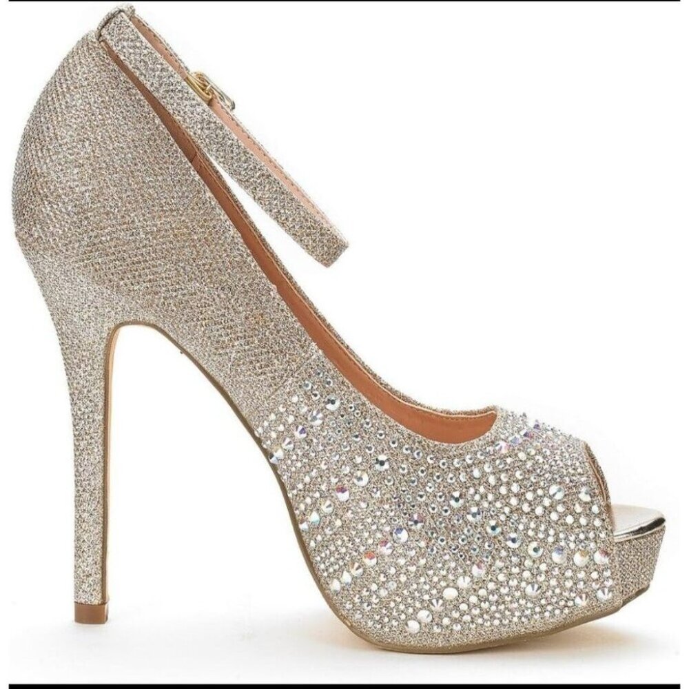 DREAM PAIRS Swan 10 Silver Glitter High Heel Platform Dress Pumps Size 6
